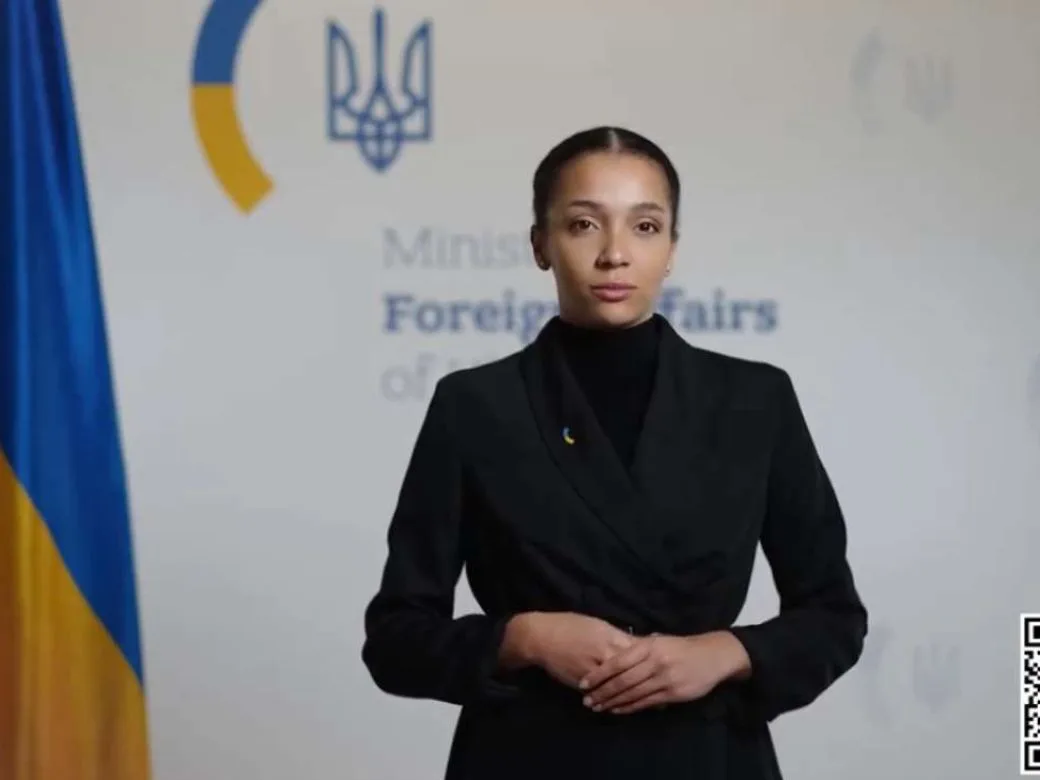 Ucrania Presenta a Victoria Shi: Primera Vocera Oficial Creada por Inteligencia Artificial